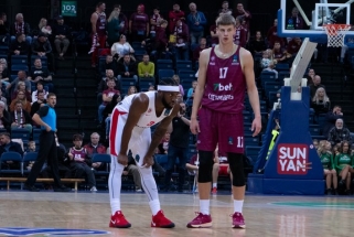 "Lietkabelis" nusileido svečiams iš Izraelio